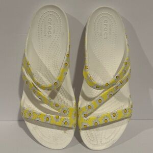 Crocs Kadee II Womens Sandals, Size US Size 9, Daisy Floral Pattern, Flip Flops